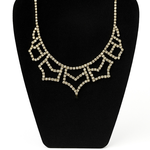 Vintage Hearts Statement Necklace - Picture 2 of 4